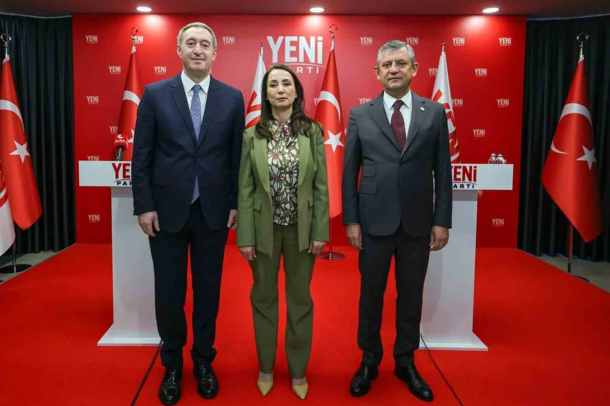 Özgür Özel, DEM Parti eş başkanlarıyla görüştü