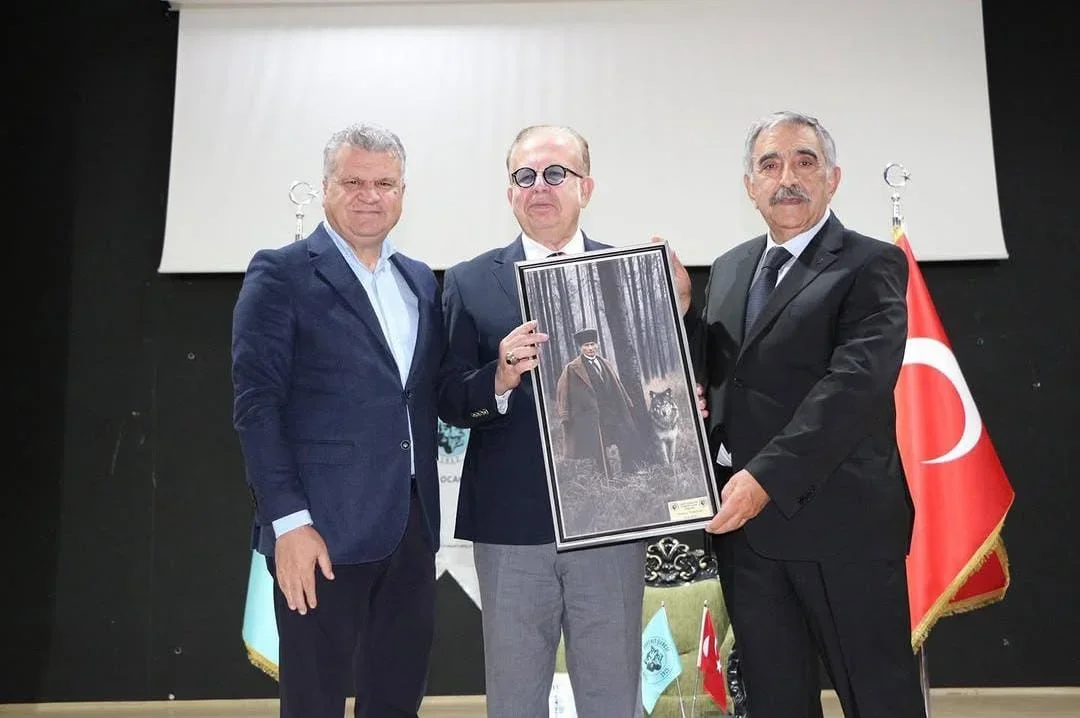 Cihat Yaycı'dan Edremit'te Mavi Vatan ve Kıbrıs mesajı