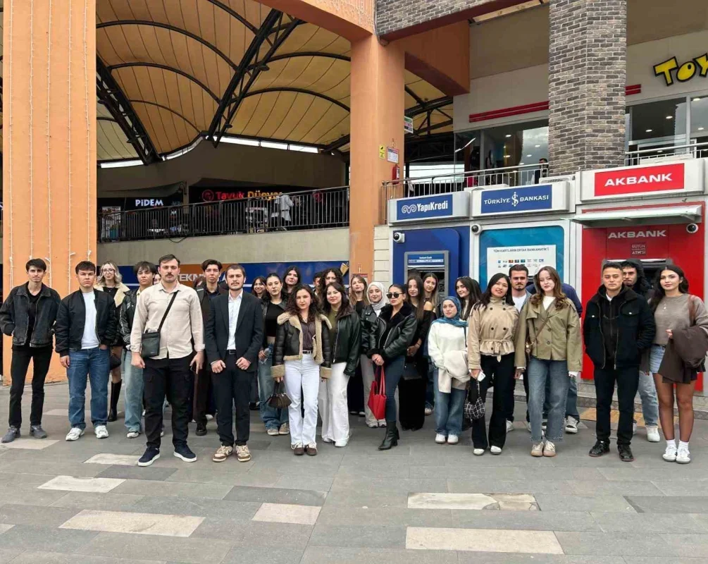 Cihat Yaycı'dan Edremit'te Mavi Vatan ve Kıbrıs mesajı