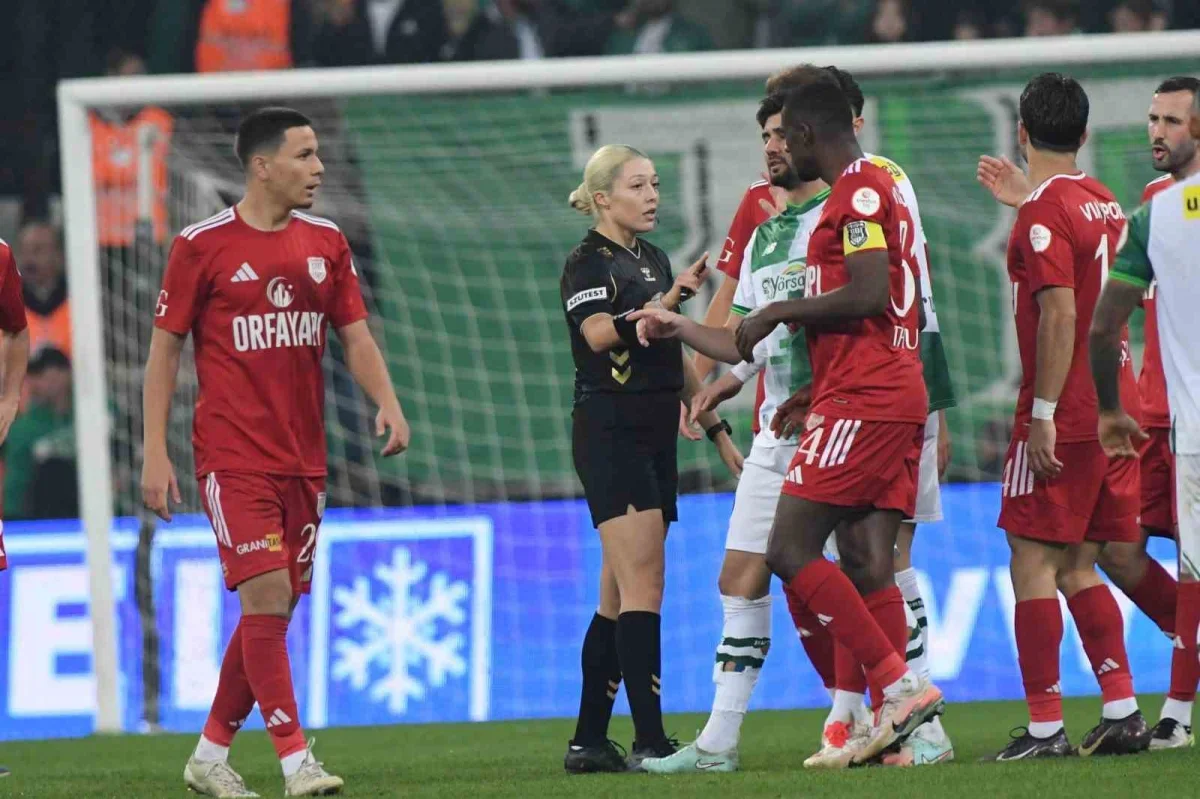 Bursaspor sahasında Pendikspor'u 2-0 mağlup etti