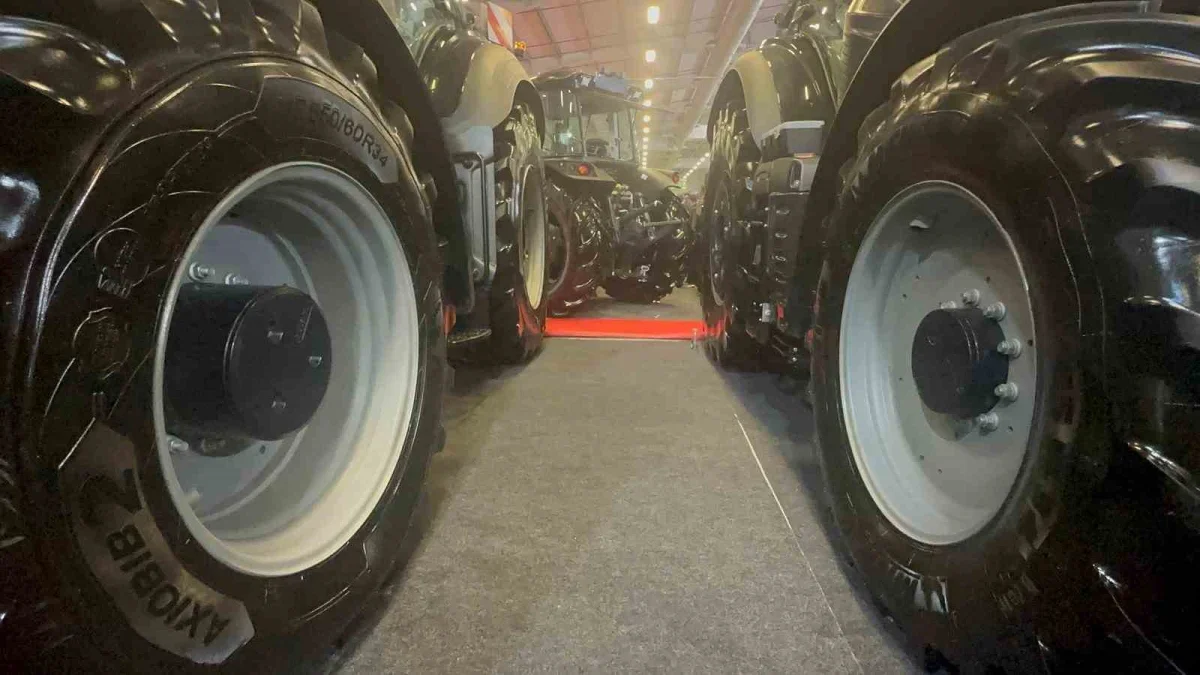 Traktör pazarında yıl sonu beklentisi 22-25 bin