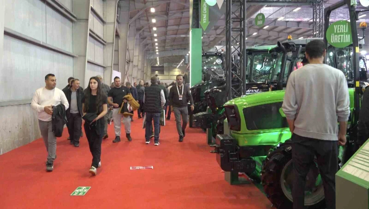 Traktör pazarında yıl sonu beklentisi 22-25 bin