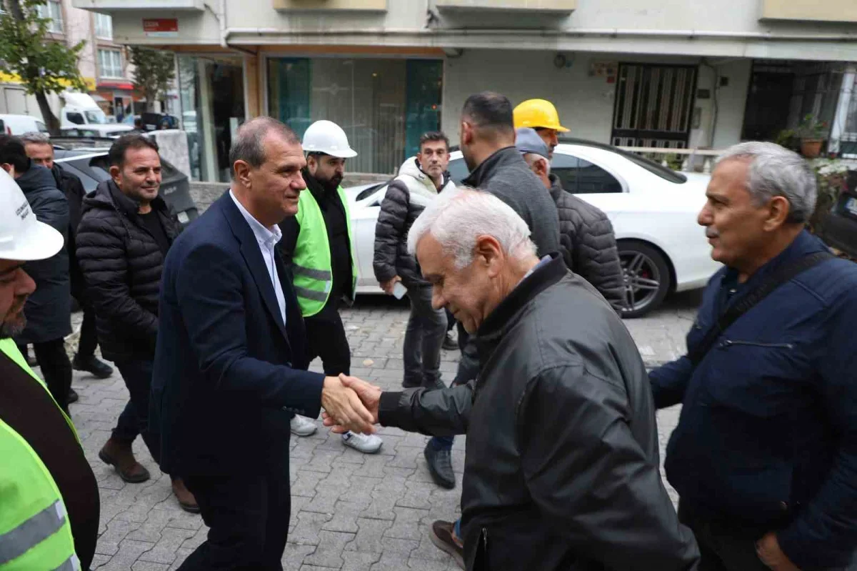 Büyükçekmece'de 21 bağımsız bölümlü riskli yapı yıkıldı