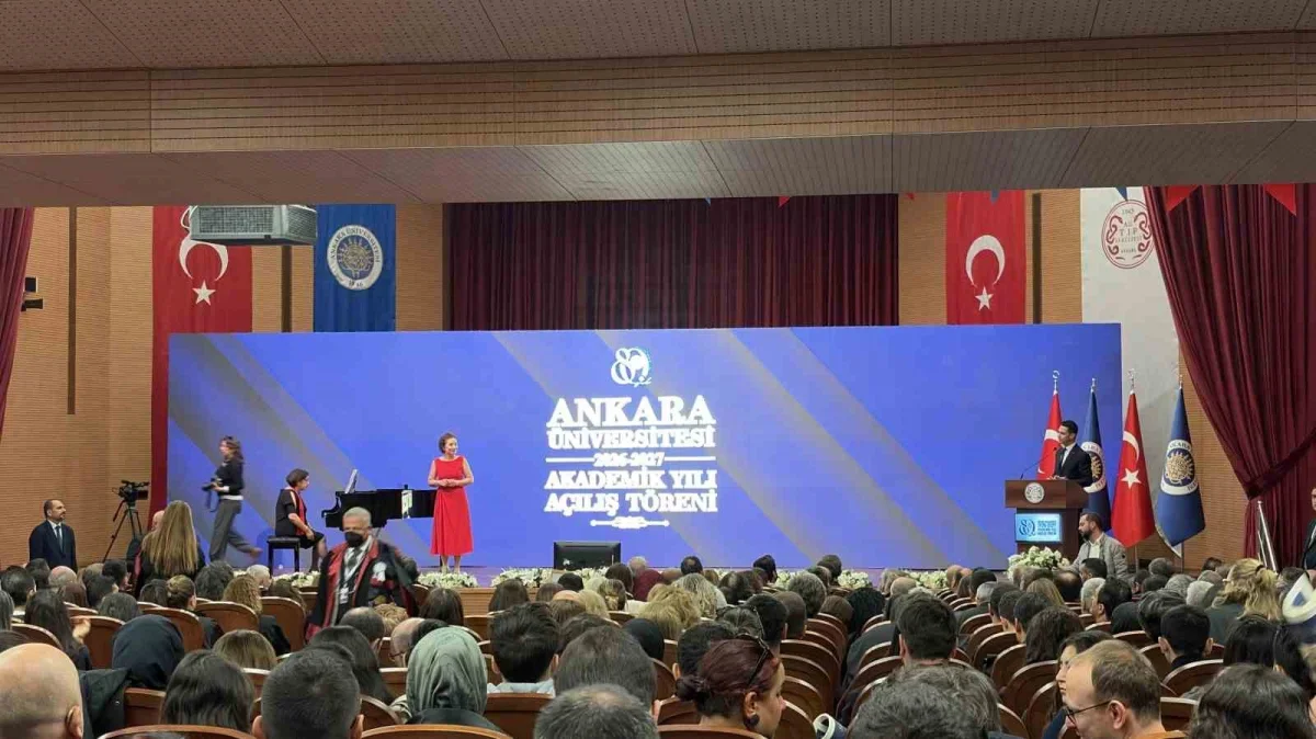 Alparslan Bayraktar'dan dünyadaki enerji krizi uyarısı