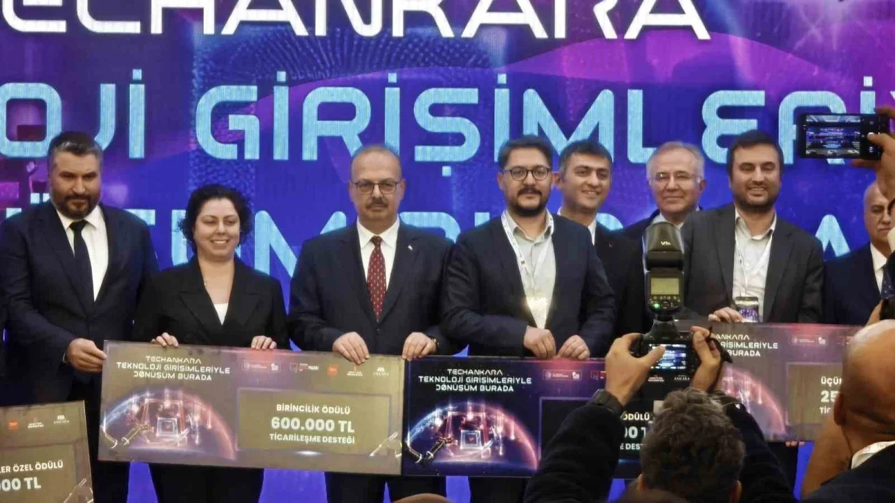 TechAnkara Proje Pazarı'nda 100 girişim tanıtıldı