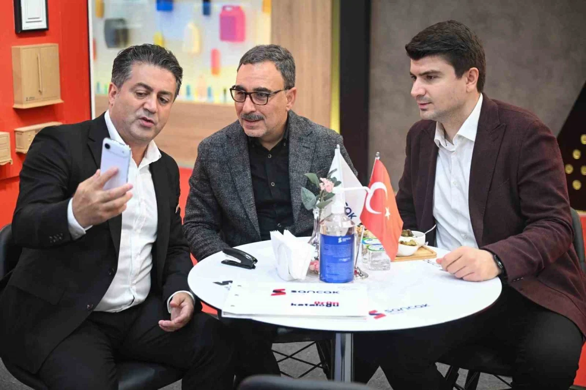 BTSO üyeleri Avrasya Ambalaj Fuarı'nda yenilikleri inceledi