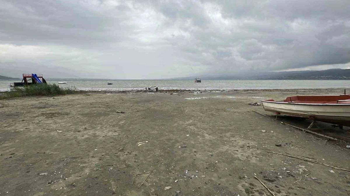 Sapanca Gölü'nde su seviyesi 30,56 metreye çıktı