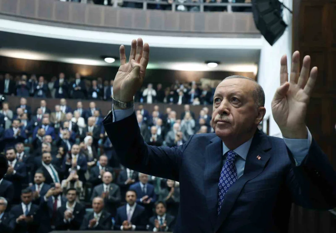 Erdoğan'dan TBMM'de kardeşlik ve fon krizi mesajı