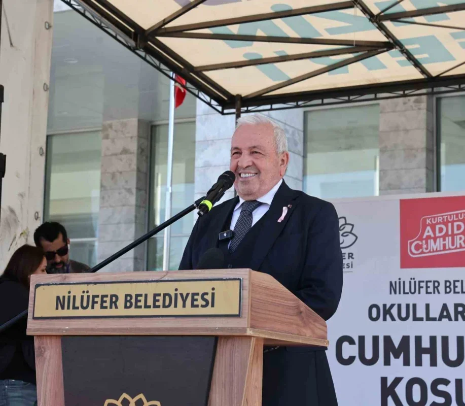 Nilüfer Cumhuriyet Koşusu'na 68 okuldan 1.749 öğrenci