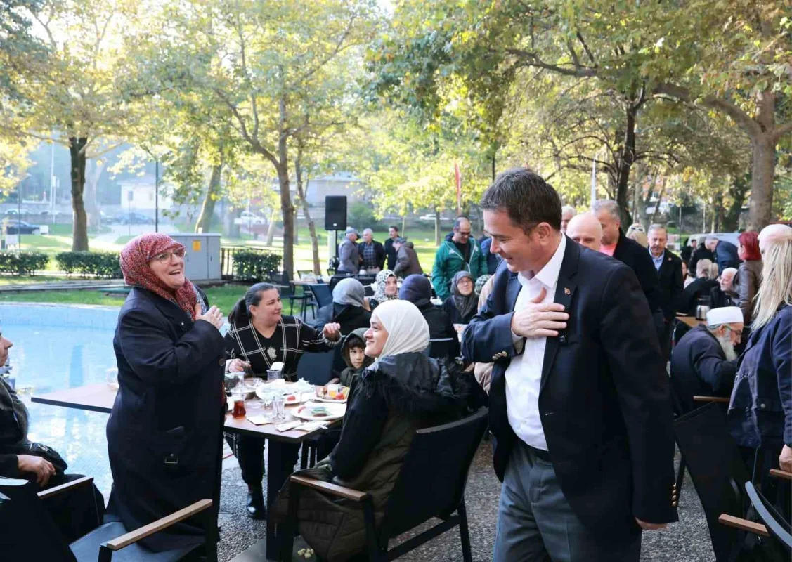 Osmangazi'de 55'inci mahalle kahvaltısı Pınarbaşı'nda