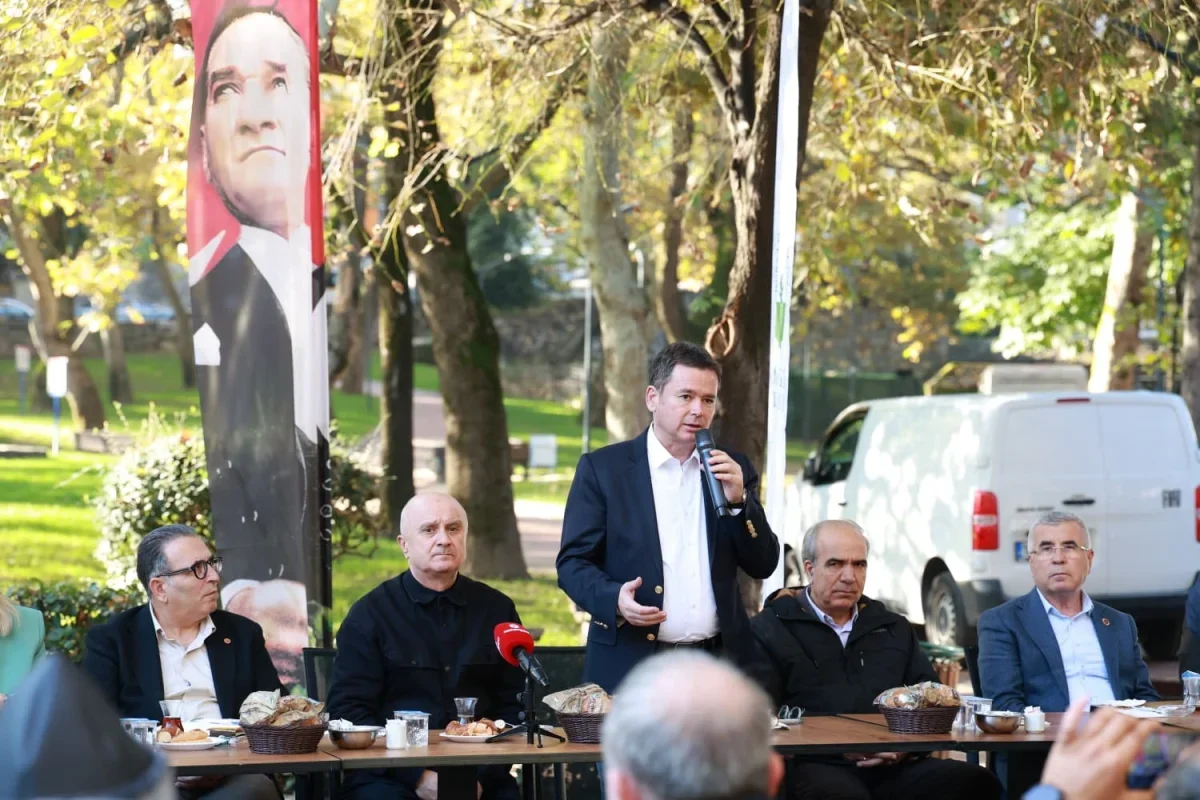 Osmangazi'de 55'inci mahalle kahvaltısı Pınarbaşı'nda