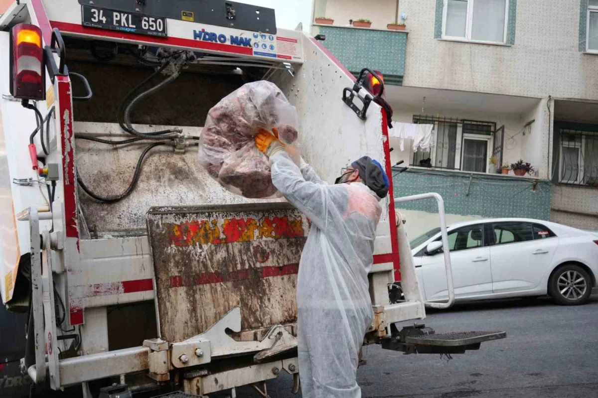 Gaziosmanpaşa'da 15 ton bozulmuş etin satışı önlendi