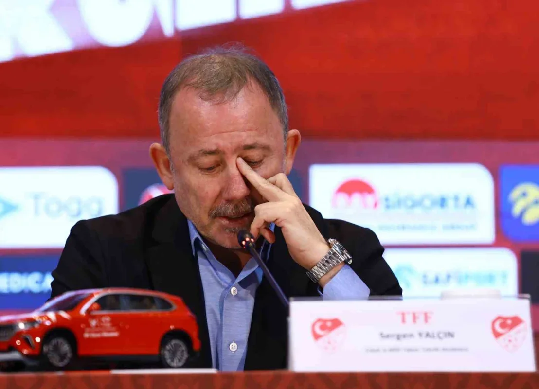 Sergen Yalçın, A Milli Takım'la 4 yıllık imza attı