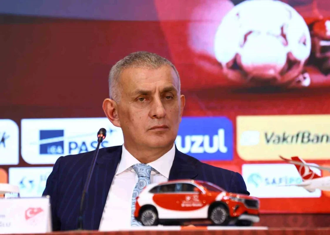 Sergen Yalçın, A Milli Takım'la 4 yıllık imza attı