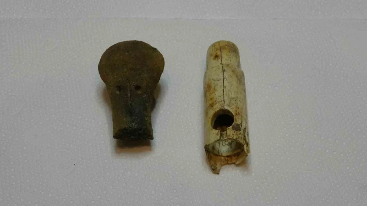Troya'da 2 bin 800 yıllık ilk kemik flüt bulundu