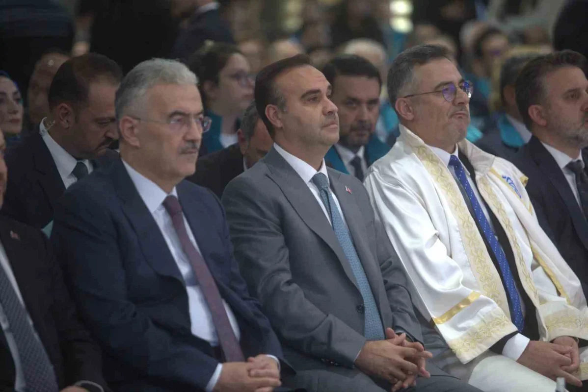 Bursa'da Türkiye'nin teknoloji hedeflerini Kacır anlattı