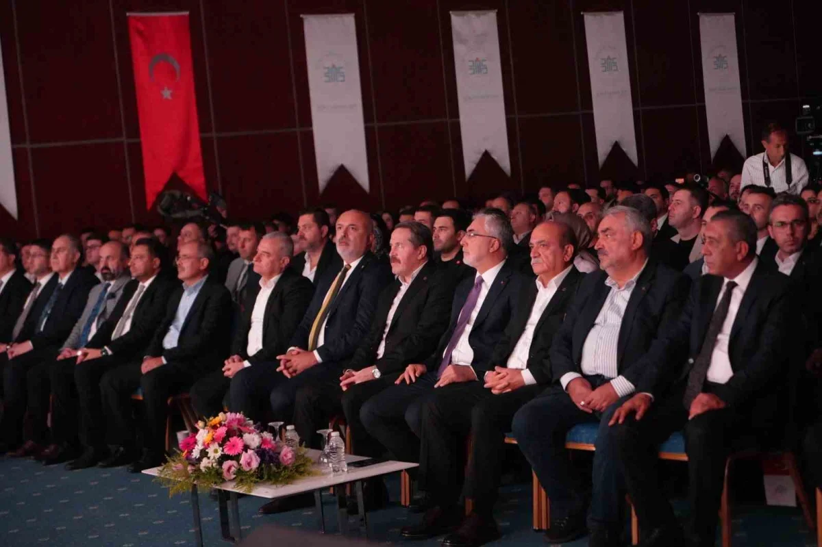 609 milyon liralık eğitim yardımı 18 bin 441 öğrenciye