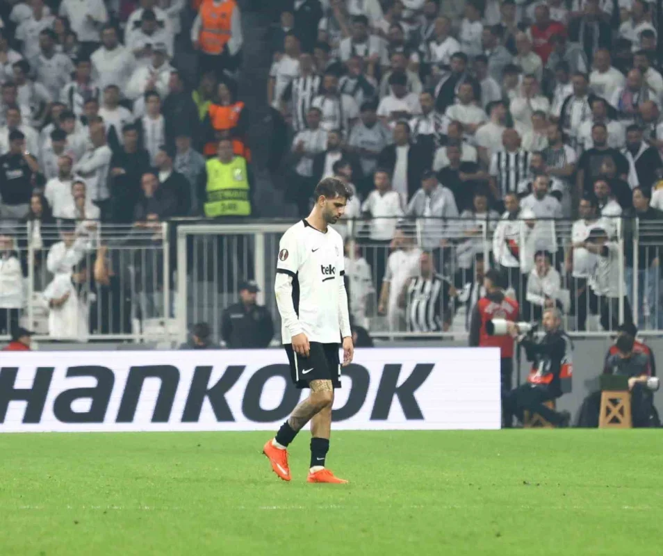 UEFA Avrupa Ligi'nde Beşiktaş 2-2 berabere kaldı