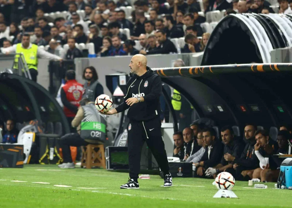 UEFA Avrupa Ligi'nde Beşiktaş 2-2 berabere kaldı