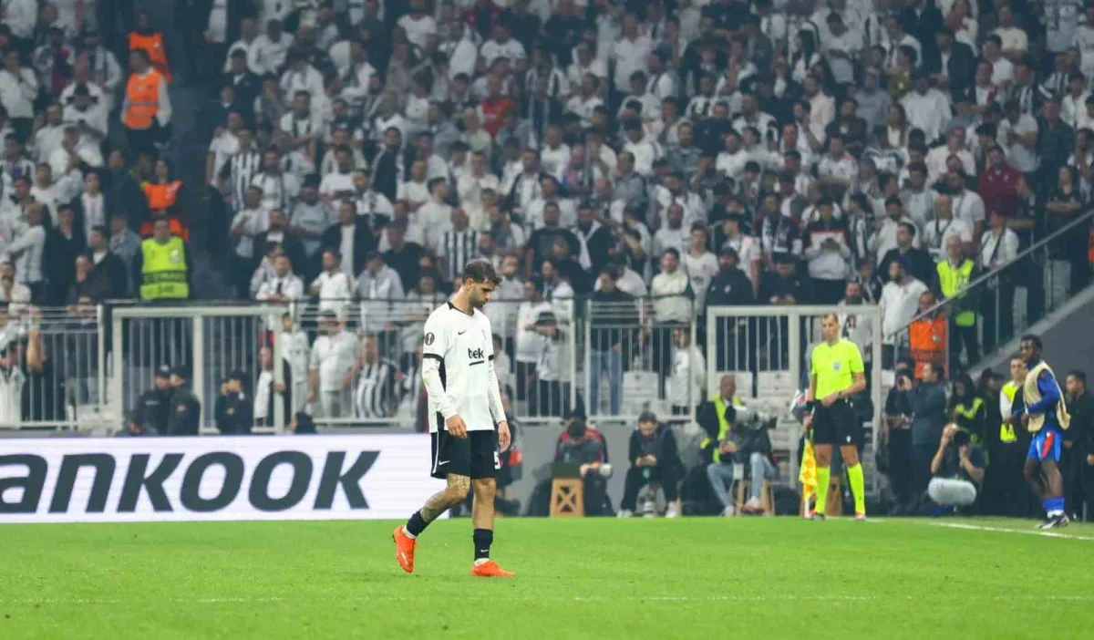 UEFA Avrupa Ligi'nde Beşiktaş 2-2 berabere kaldı