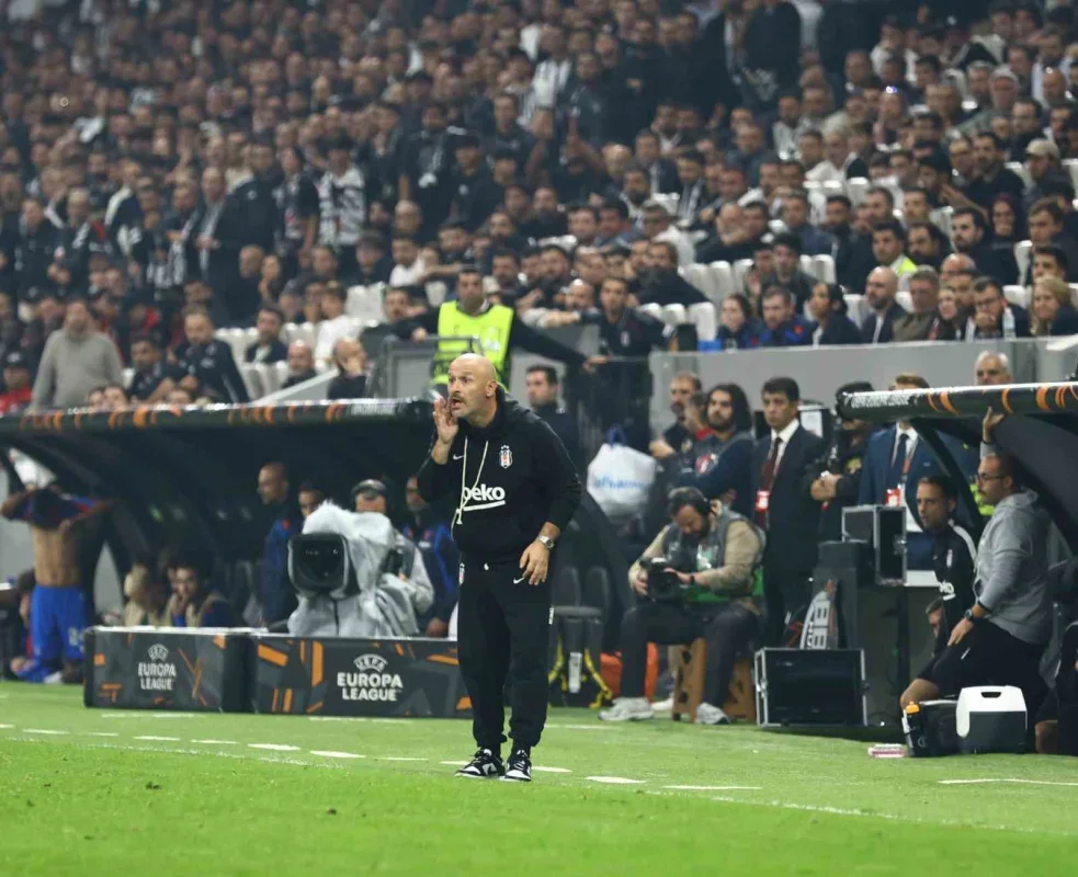 UEFA Avrupa Ligi'nde Beşiktaş 2-2 berabere kaldı