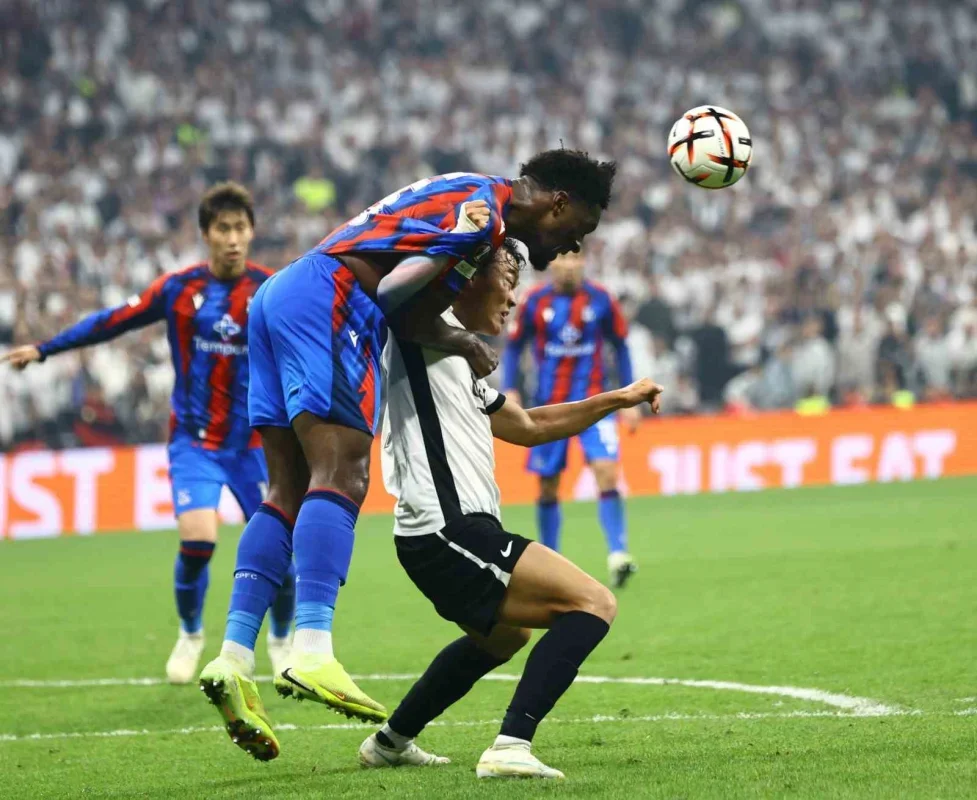UEFA Avrupa Ligi'nde Beşiktaş 2-2 berabere kaldı