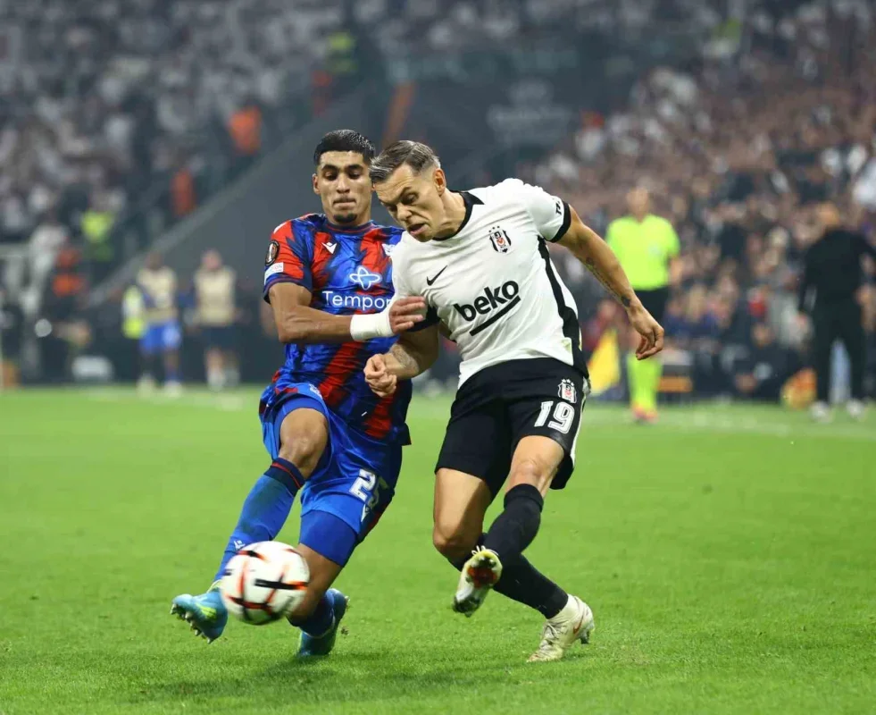 UEFA Avrupa Ligi'nde Beşiktaş 2-2 berabere kaldı