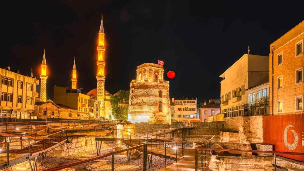 Makedonya Kule Müzesi 4 ayda 18 bin ziyaretçi ağırladı