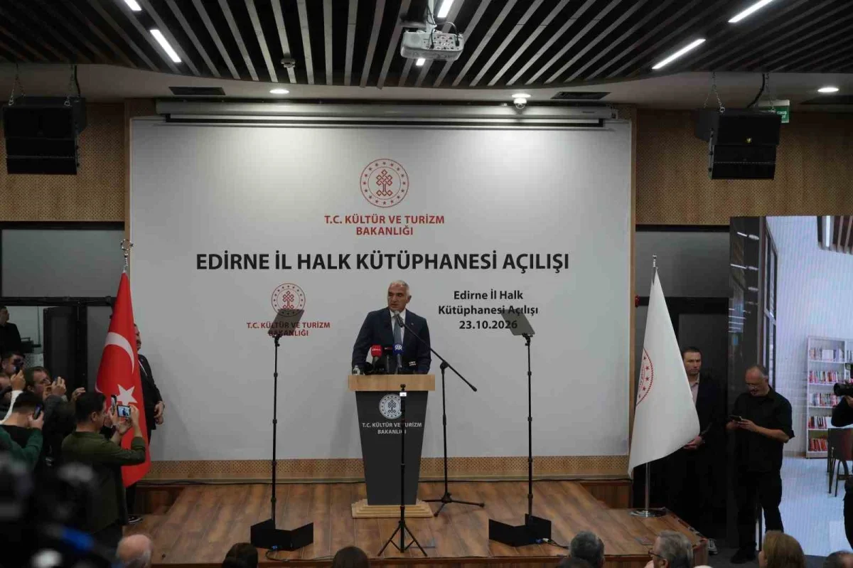 Edirne İl Halk Kütüphanesi 160 bin kitapla açıldı