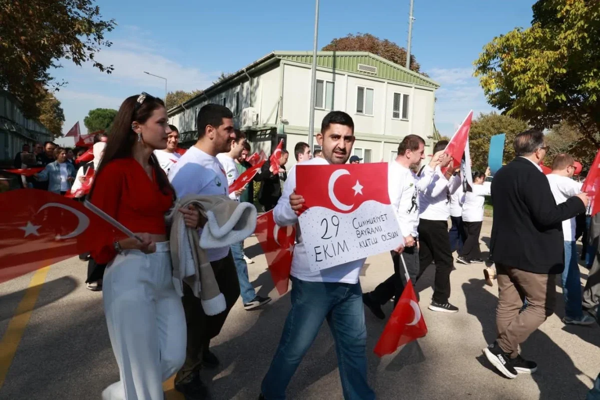 Osmangazi'de Cumhuriyet Bayramı coşkusu engel tanımadı