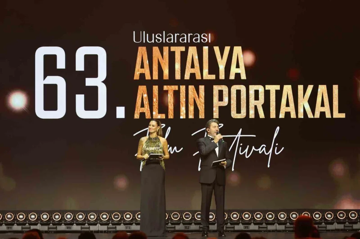 Altın Portakal'da onur ve emek ödülleri dağıtıldı