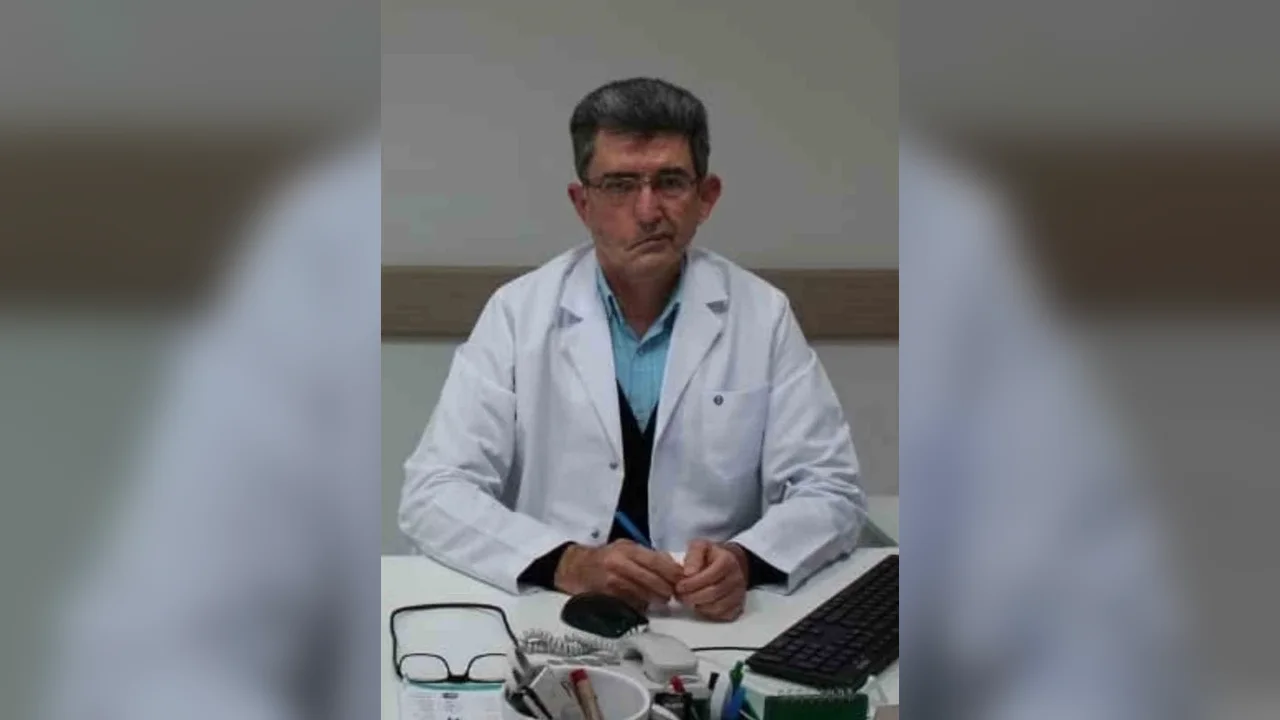 Ayvalık'ta batan teknedeki kayıp doktor Şahin Bingüllü