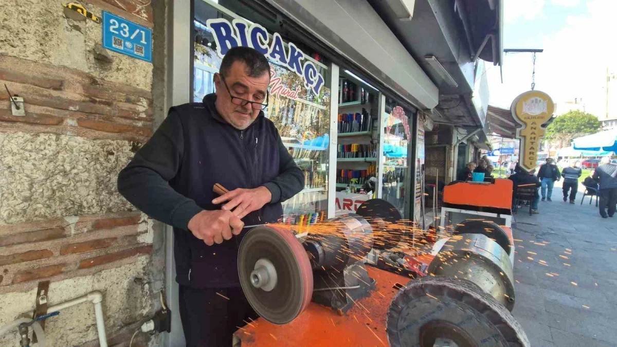 Tekirdağ'da Bıçakçı ailesi 147 yıllık geleneği sürdürüyor