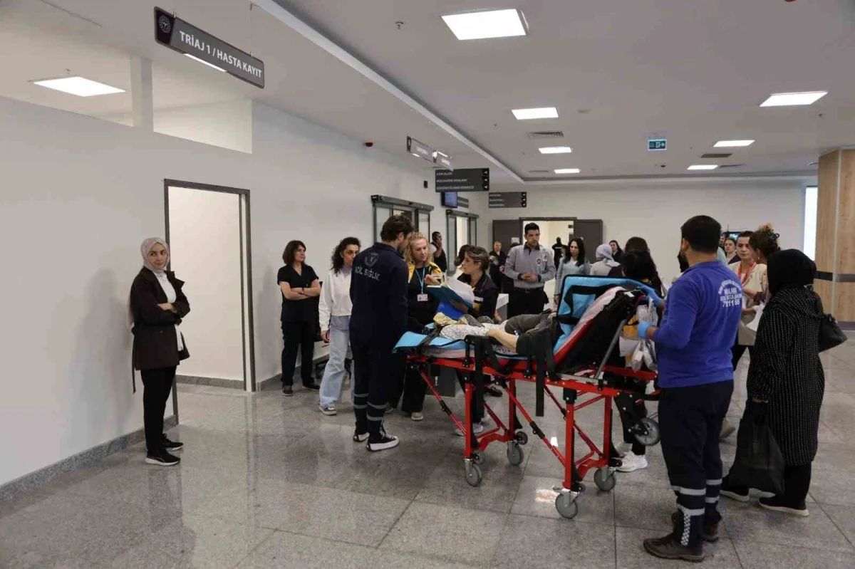 Bursa'da Ali Osman Sönmez Hastanesi hasta kabulüne başladı
