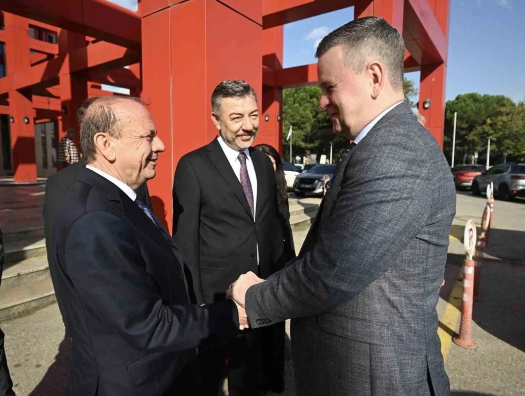 ABD Başkonsolosu Michael Lally Bursa'da BTSO'yu ziyaret etti