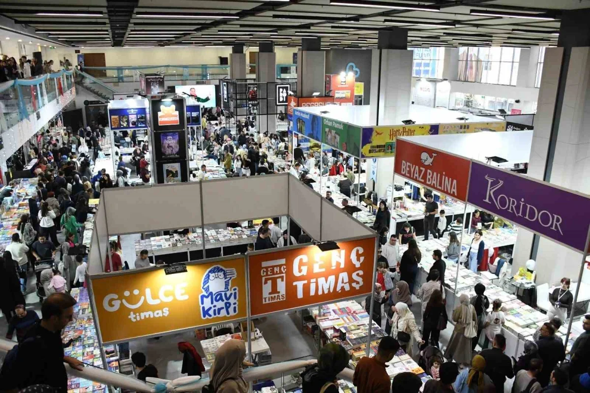 Balıkesir Kitap Fuarı 10 günde 216 bin ziyaretçi aldı
