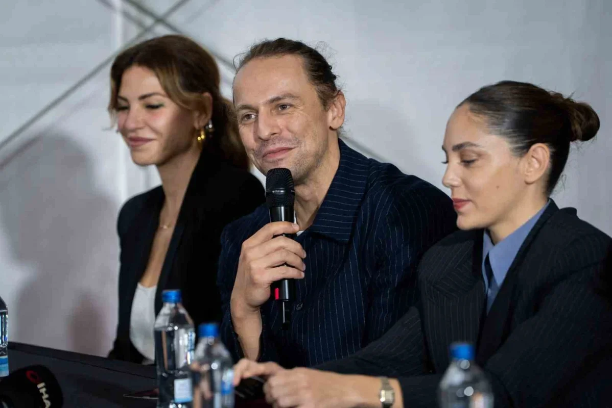 Artakalan filminin ilk gösterimi Altın Portakal'da