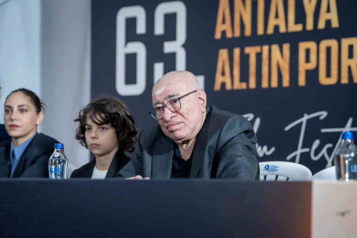 Artakalan filminin ilk gösterimi Altın Portakal'da