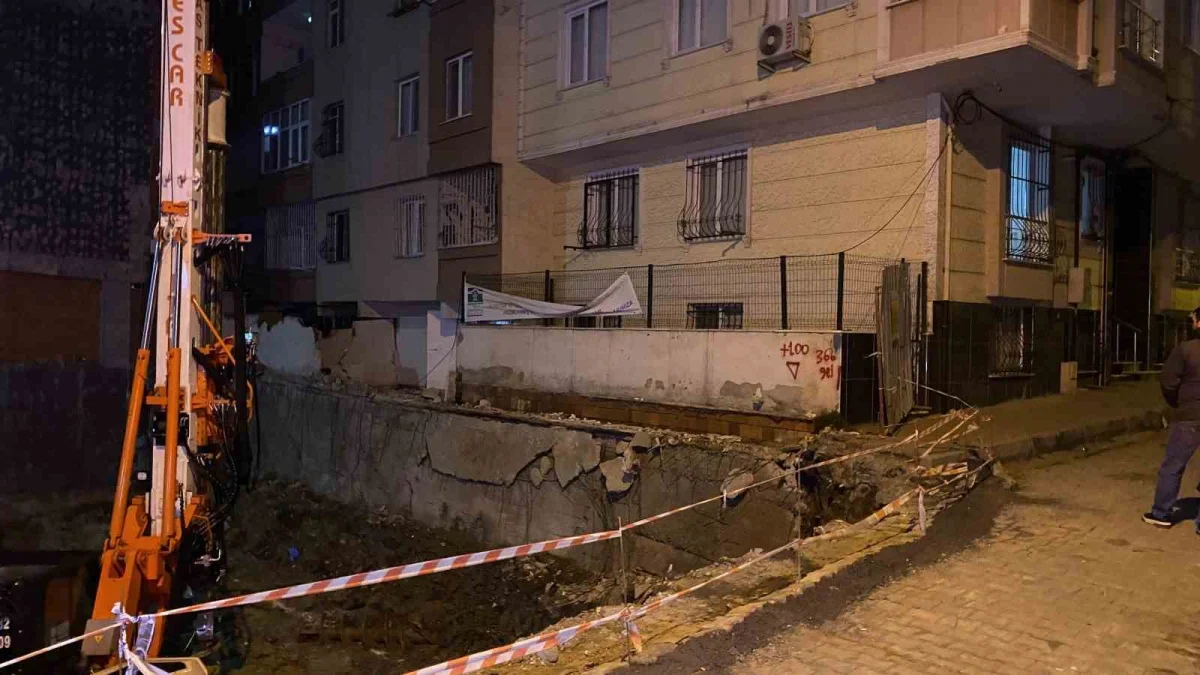 Bahçelievler'de zemin çöktü: 20 daire tahliye edildi