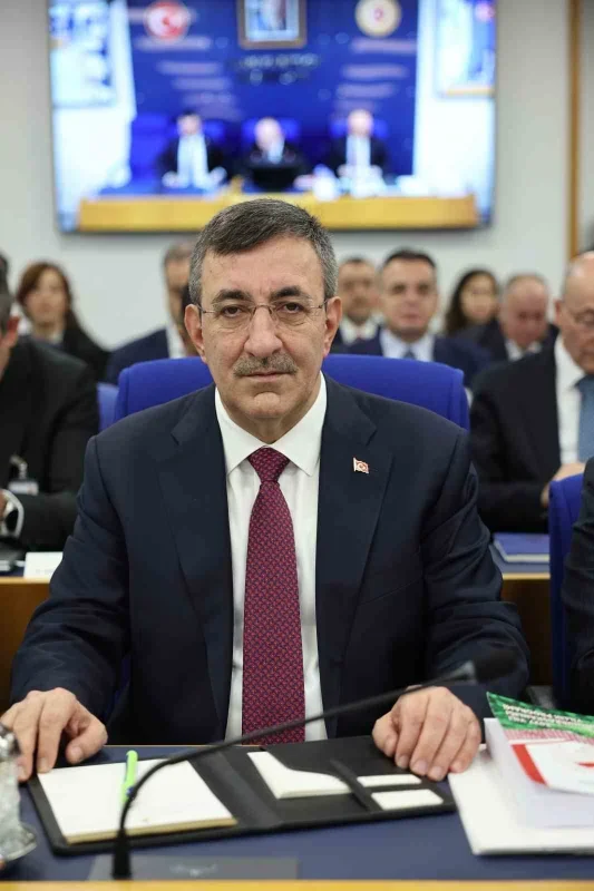 TBMM'de fon tartışması: Cevdet Yılmaz'dan yanıt