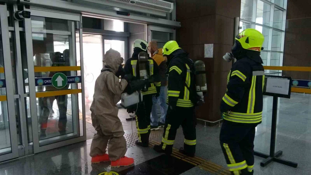 Çanakkale Havalimanı'nda KBRN tatbikatı yapıldı