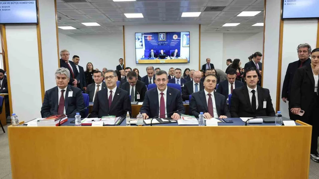 Yılmaz, emekliler için bütçede artış mesajı verdi