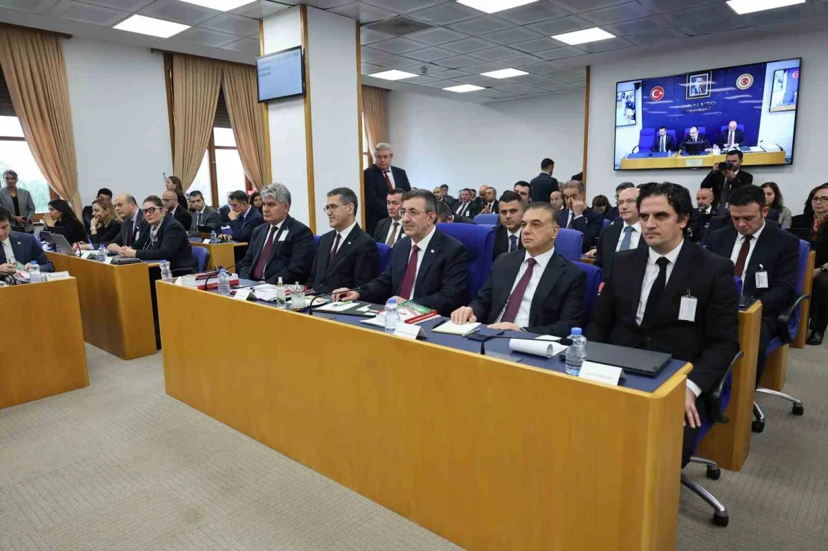 Yılmaz, emekliler için bütçede artış mesajı verdi