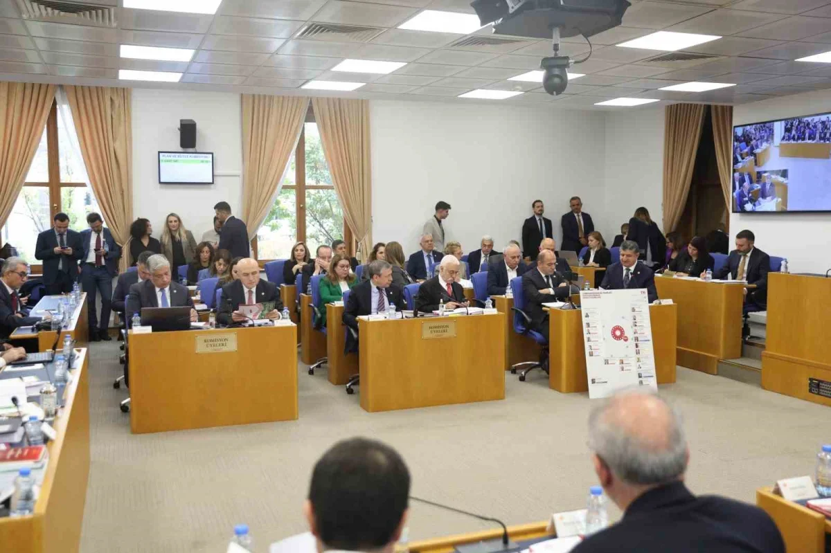 Yılmaz, emekliler için bütçede artış mesajı verdi