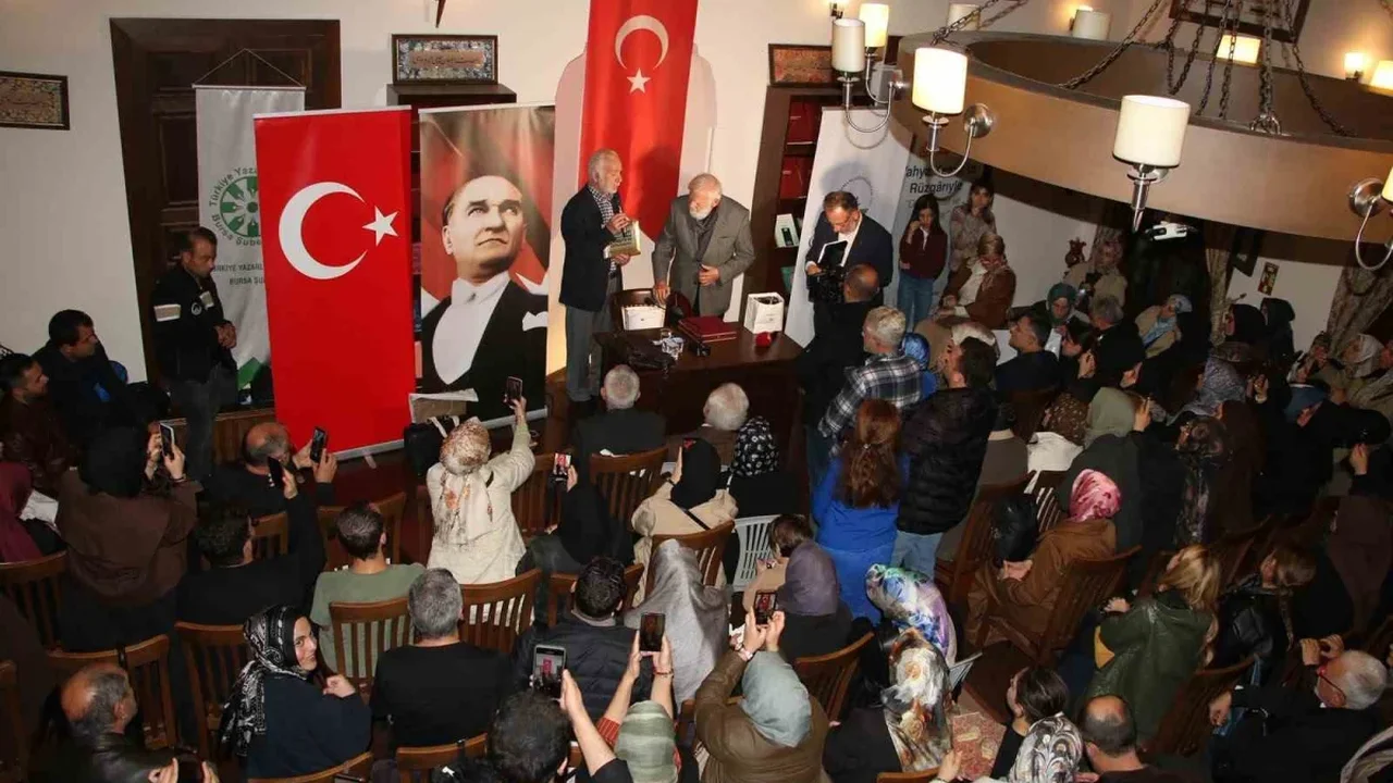 Sadettin Ökten, Yahya Kemal'i Bursa'da anlattı