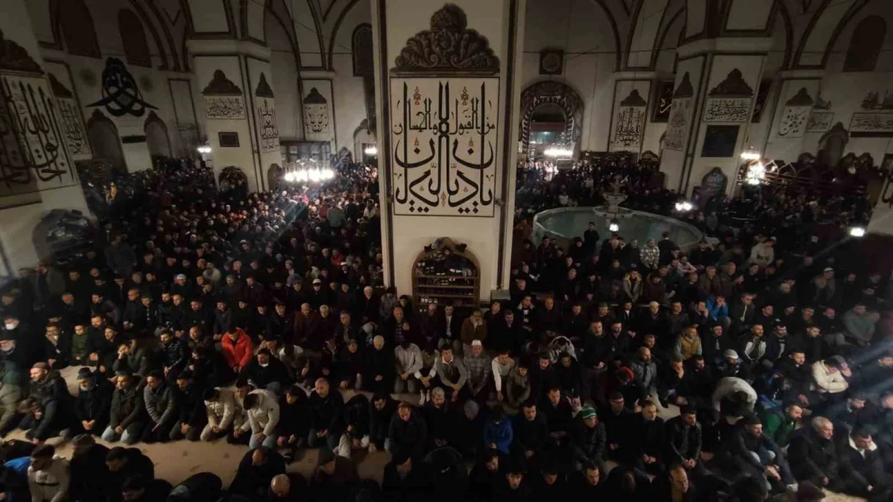 Bursa'da imsakta sabah ezanı uygulaması başlıyor