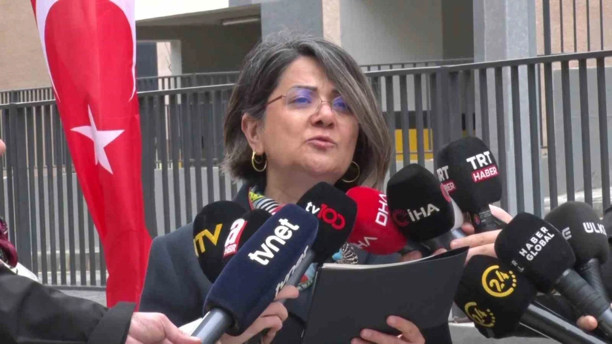 Maltepe'de Kardeşler Apartmanı'nda konut teslimi başladı