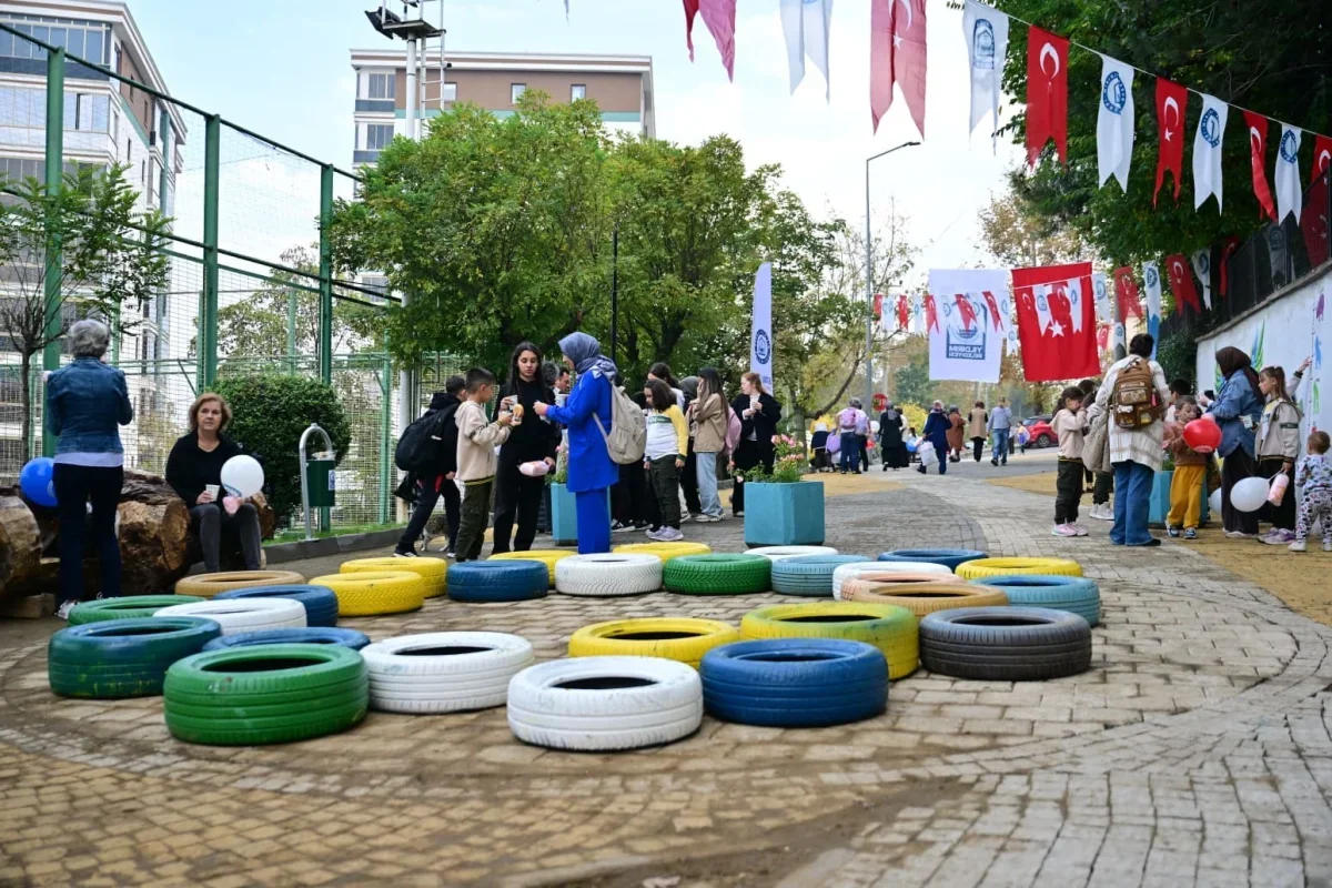 Yıldırım'da çocuklar için güvenli oyun sokağı açıldı