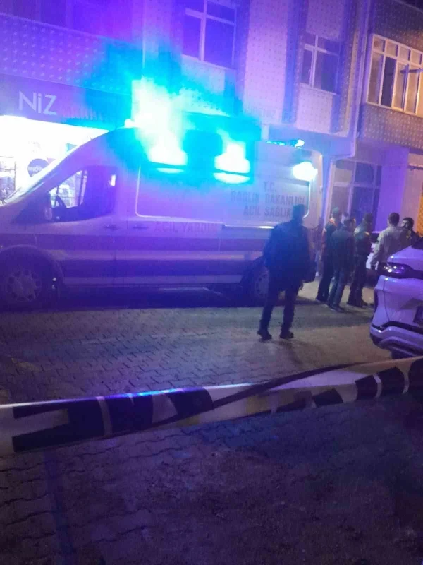Vize'de eşini öldürüp kendini vurdu, bebek korumada