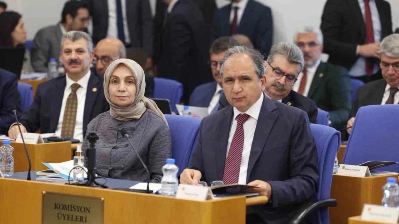 TBMM komisyonunda önerge eleştirisi tartışma çıkardı